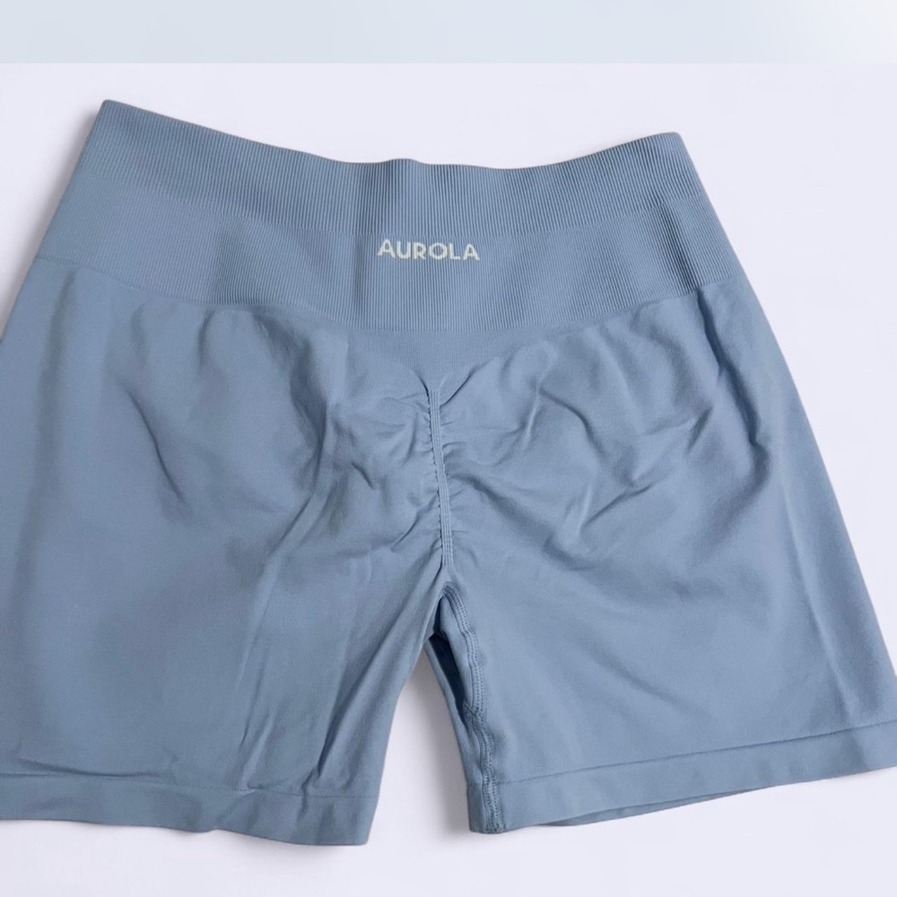 Aurola workout shorts